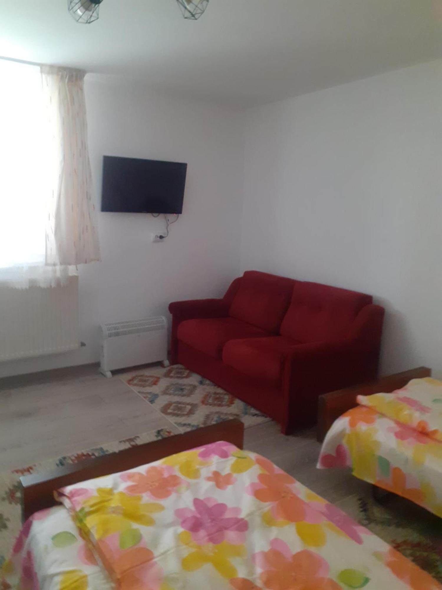 Rover Apartment Клуж-Напока Екстериор снимка