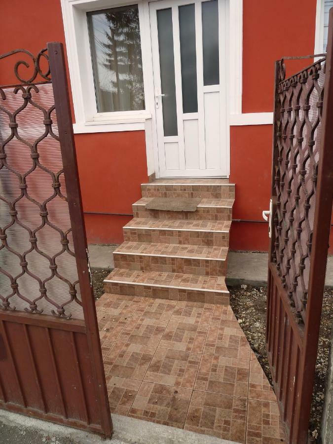 Rover Apartment Клуж-Напока Екстериор снимка